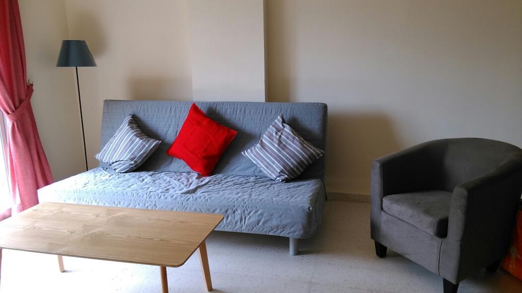 Modern City Center Apt Ларнака Екстериор снимка